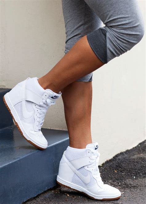 sneakers met sleehak nike|Nike Shoes & Sneakers. Nike.com.